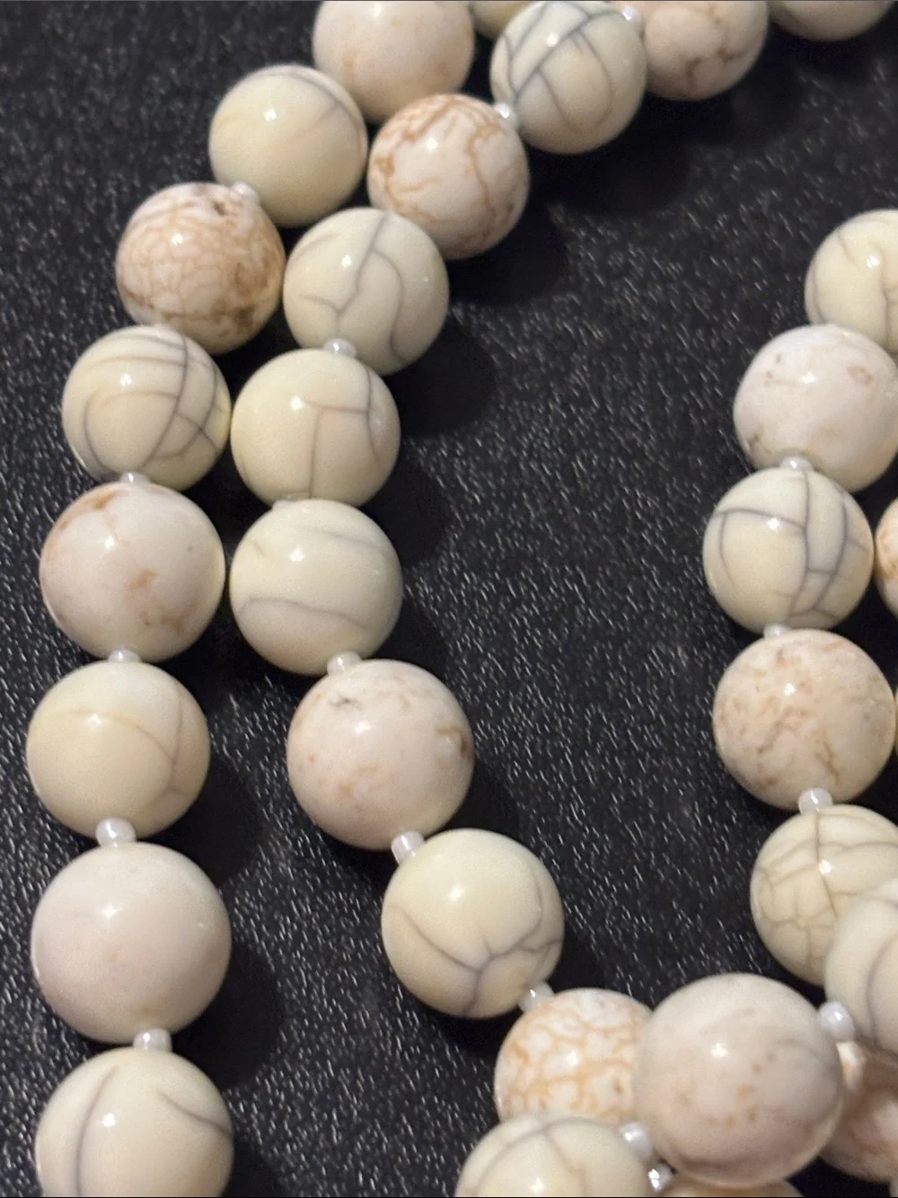 Chico's Cream Howlite-Style‎ Beaded Necklace